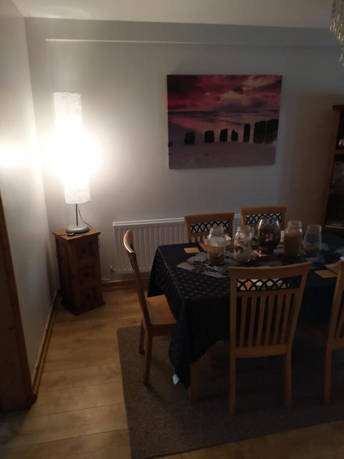 Mountjoy House Bed & Breakfast Лъндъндери Екстериор снимка