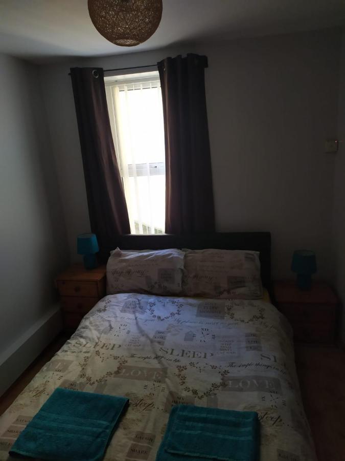 Mountjoy House Bed & Breakfast Лъндъндери Екстериор снимка